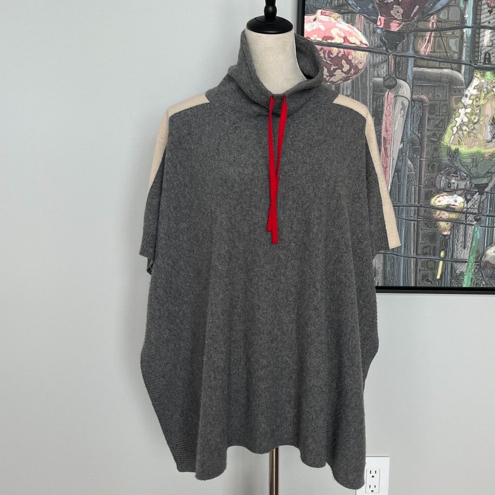 Tahari Gray Merino Wool/Cashmere Poncho One Size